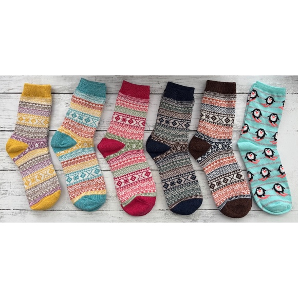 6 Pair Women’s Fashion Crew Socks (Fits Shoe Size 5-9) - Picture 2 of 8